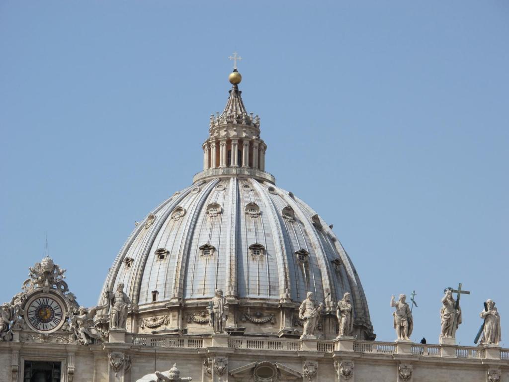 Rome&Suites Екстериор снимка