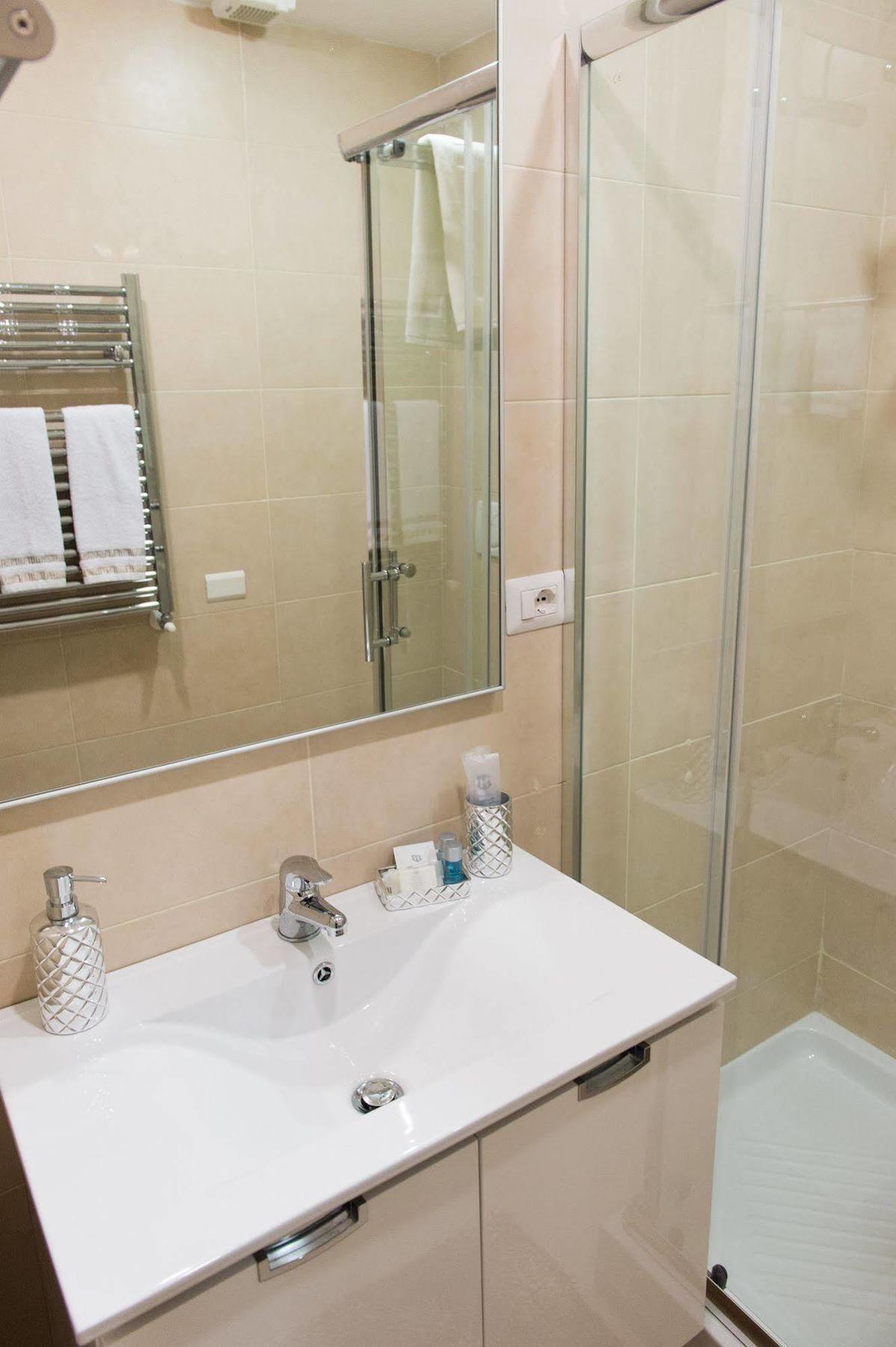 Rome&Suites Екстериор снимка