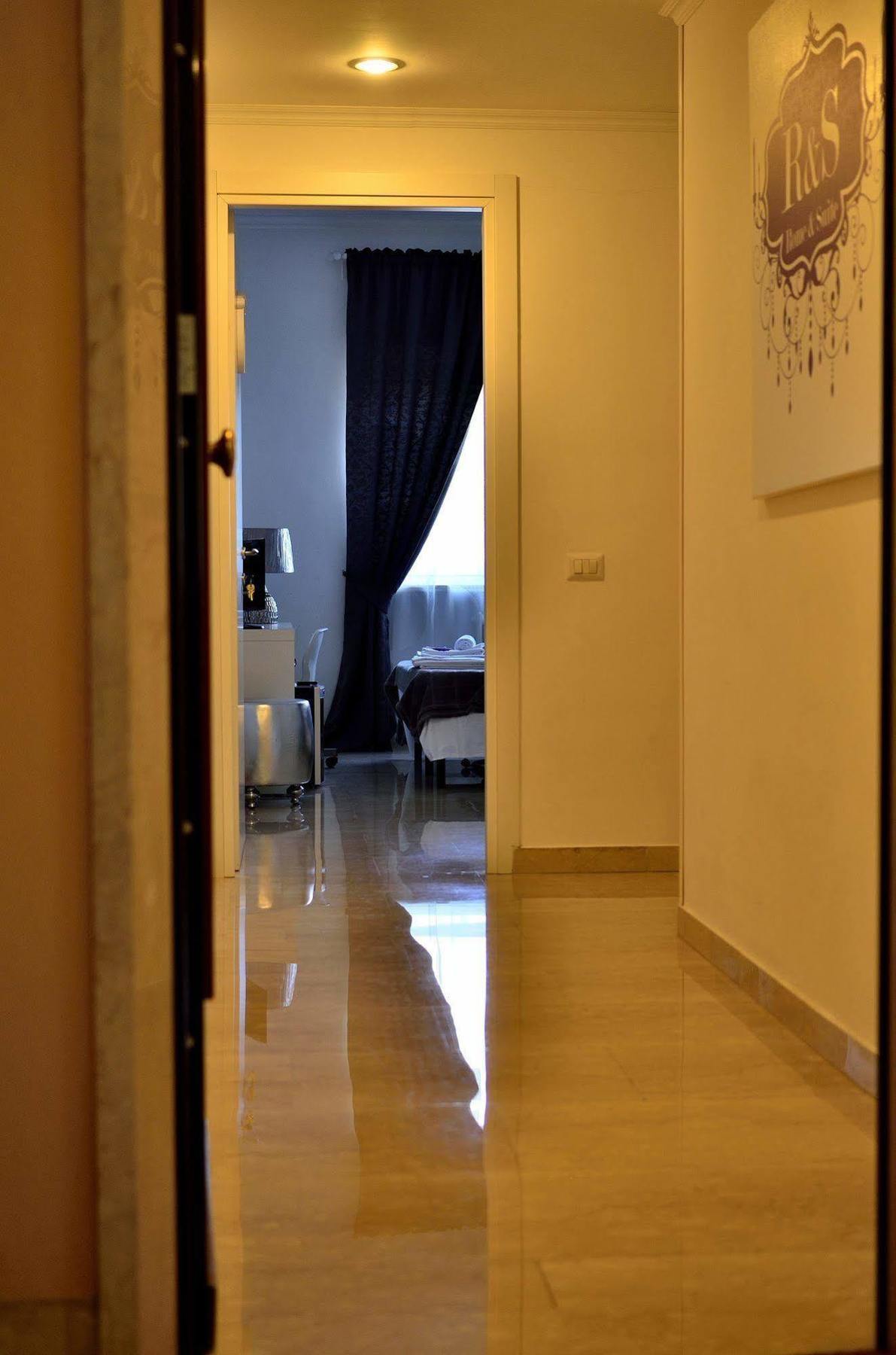 Rome&Suites Екстериор снимка